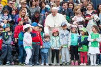 Bővebben: Ferenc pápa üzenete a gyermekek első világnapjára