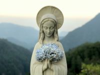 Bővebben: Kilenced Szűz Mária Szeplőtelen Szívéhez